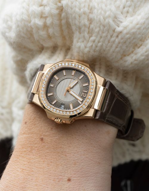 Patek Philippe Nautilus 7010R-010 Image 7